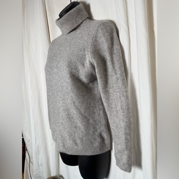 Charter Club Cashmere Luxury Pullover Turtleneck Sweater Womens Sz M - Picture 2 of 4